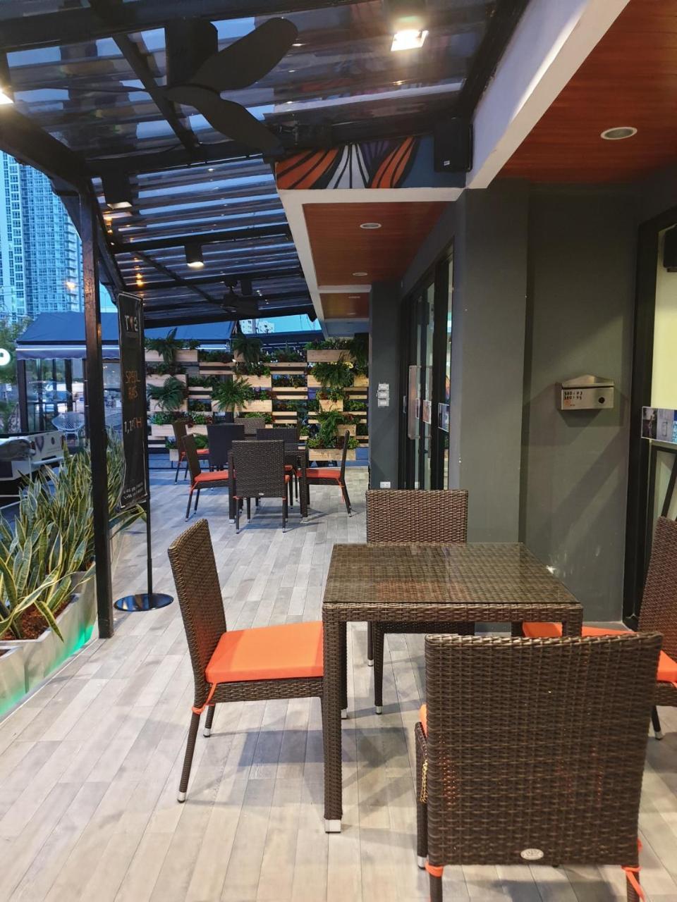 T2 Jomtien Pattaya Ξενοδοχείο Εξωτερικό φωτογραφία